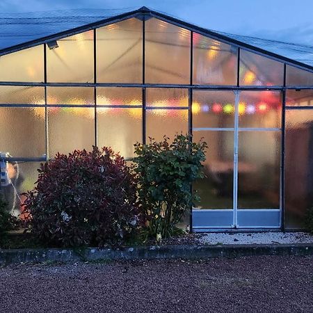 Gite De Charme Proche Loire A Velo Avec Jacuzzi Privatif Savonnières Buitenkant foto