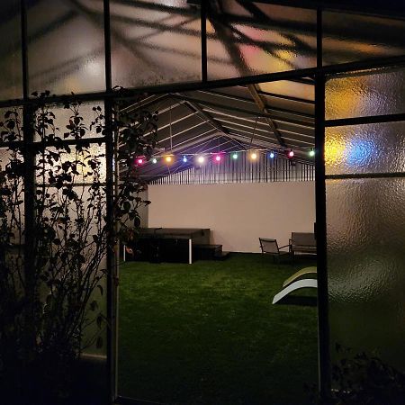 Gite De Charme Proche Loire A Velo Avec Jacuzzi Privatif Savonnières Buitenkant foto